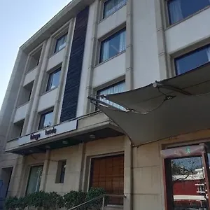 Ikhaya The Highline Hotel